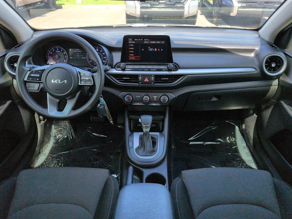 Thumbnail: 2023 Kia Forte - 2