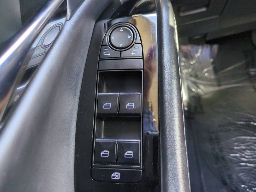 Thumbnail: 2025 Mazda CX-30 - 25