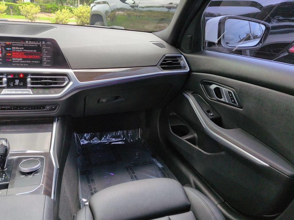Thumbnail: 2019 BMW 3 Series - 20