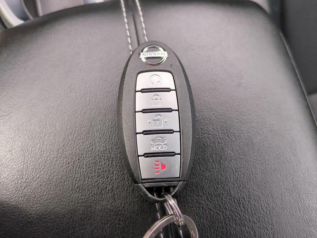 Thumbnail: 2022 Nissan Sentra - 15