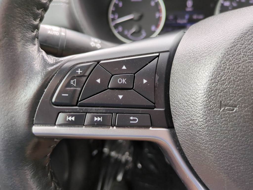 Thumbnail: 2022 Nissan Sentra - 25