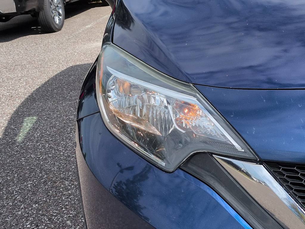 Thumbnail: 2017 Nissan Versa Note - 18