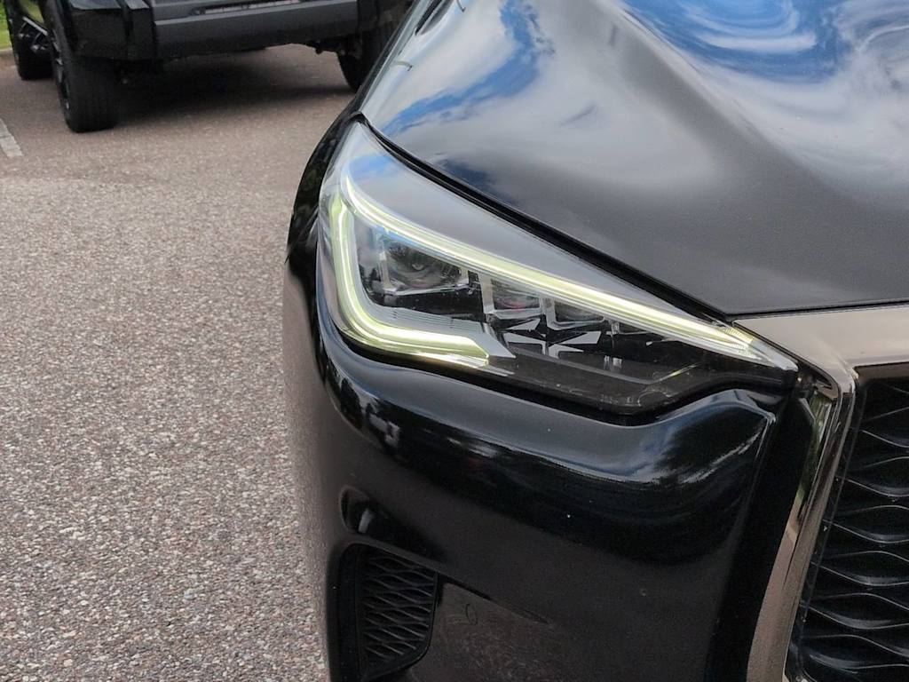 Thumbnail: 2020 INFINITI QX50 - 18