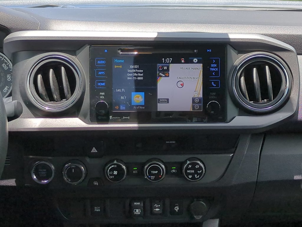 Thumbnail: 2018 Toyota Tacoma - 21
