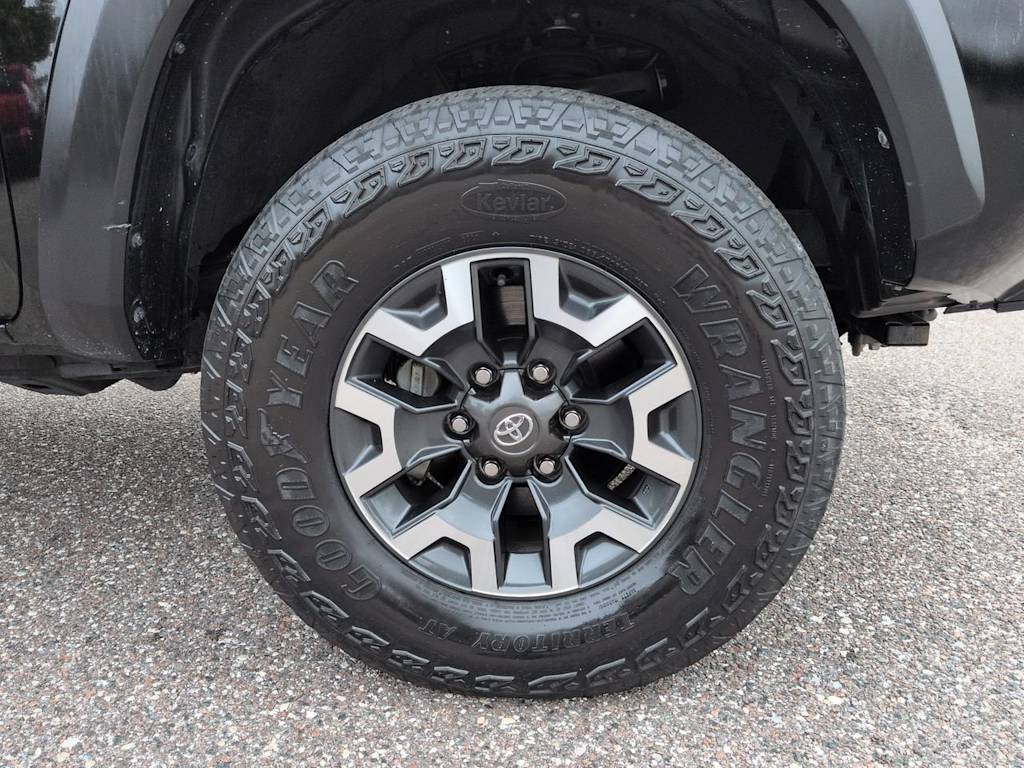 Thumbnail: 2023 Toyota Tacoma - 7