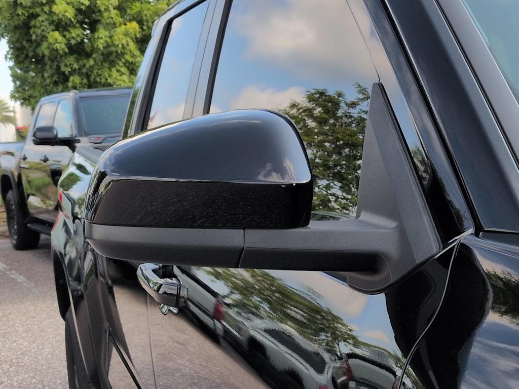 Thumbnail: 2024 Toyota Tacoma - 19