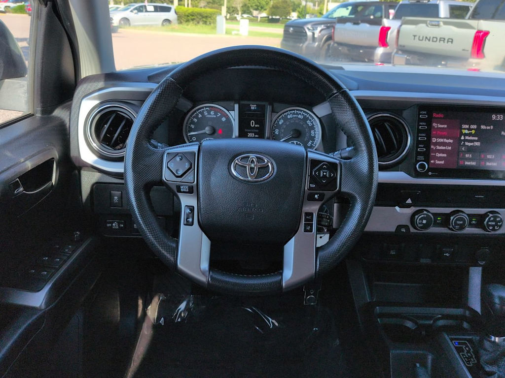Thumbnail: 2022 Toyota Tacoma - 8