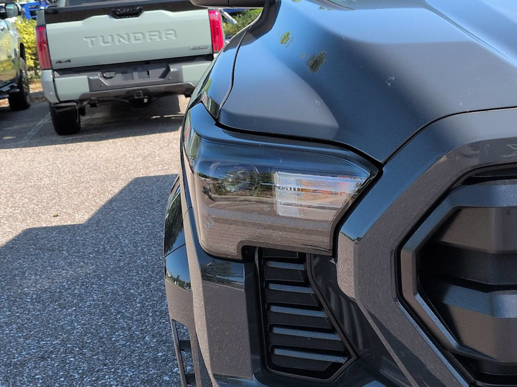 Thumbnail: 2025 Toyota Tacoma - 14