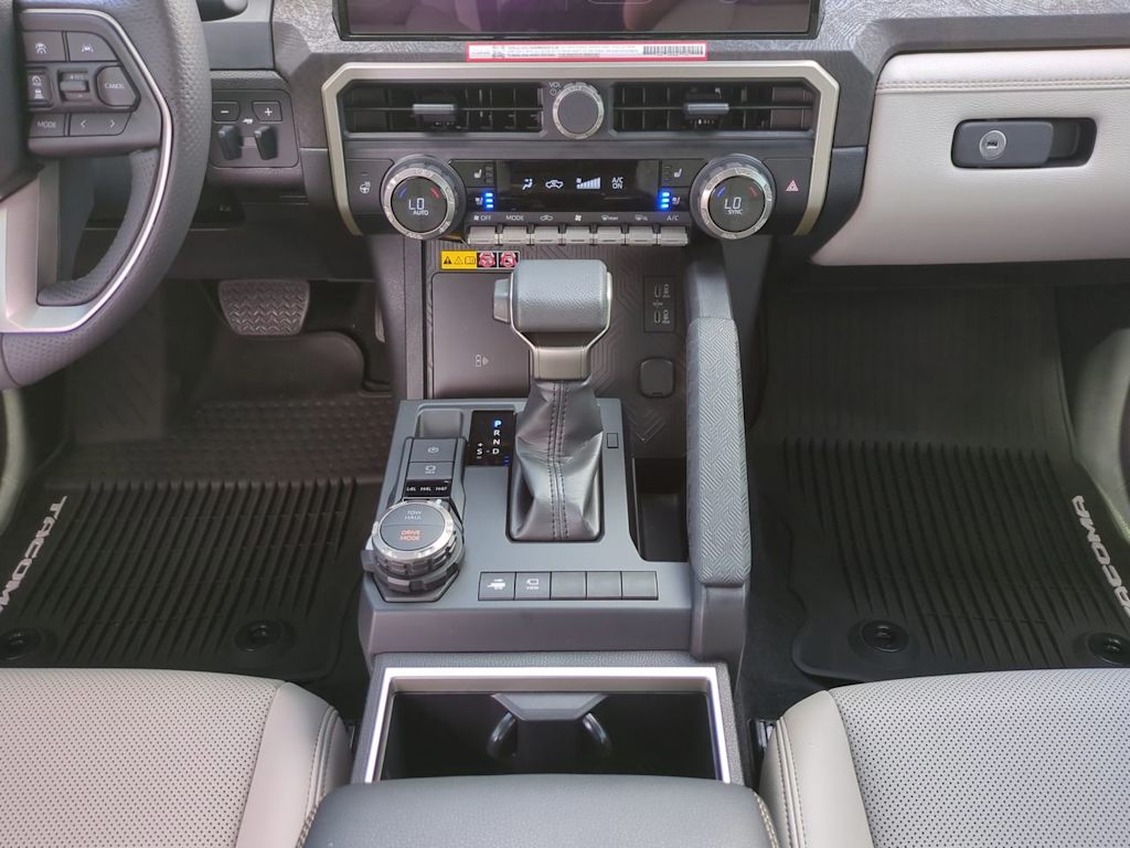 Thumbnail: 2025 Toyota Tacoma - 13