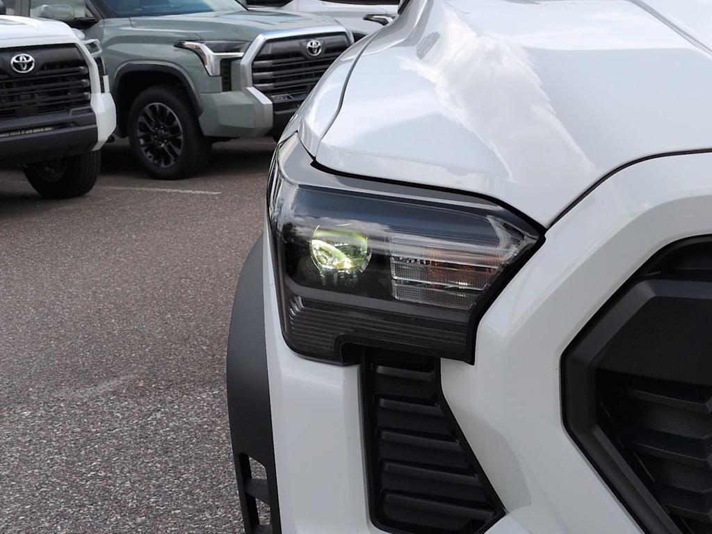 Thumbnail: 2026 Toyota Tacoma - 18