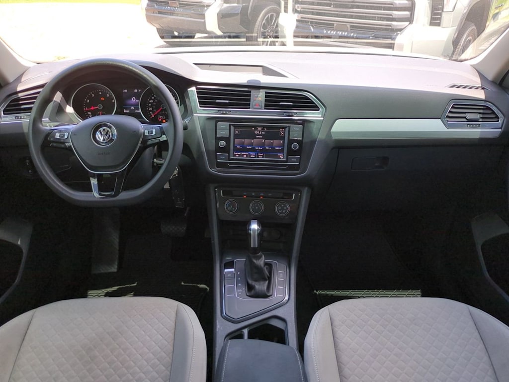 Thumbnail: 2021 Volkswagen Tiguan - 2