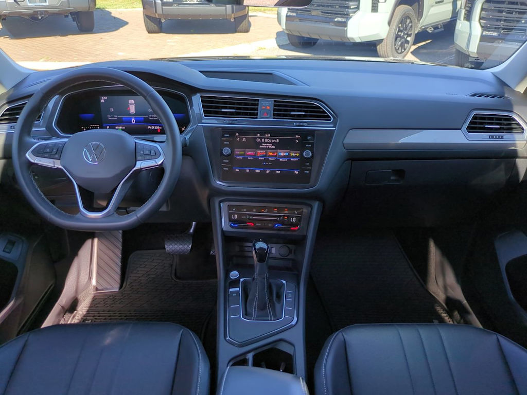 Thumbnail: 2022 Volkswagen Tiguan - 2