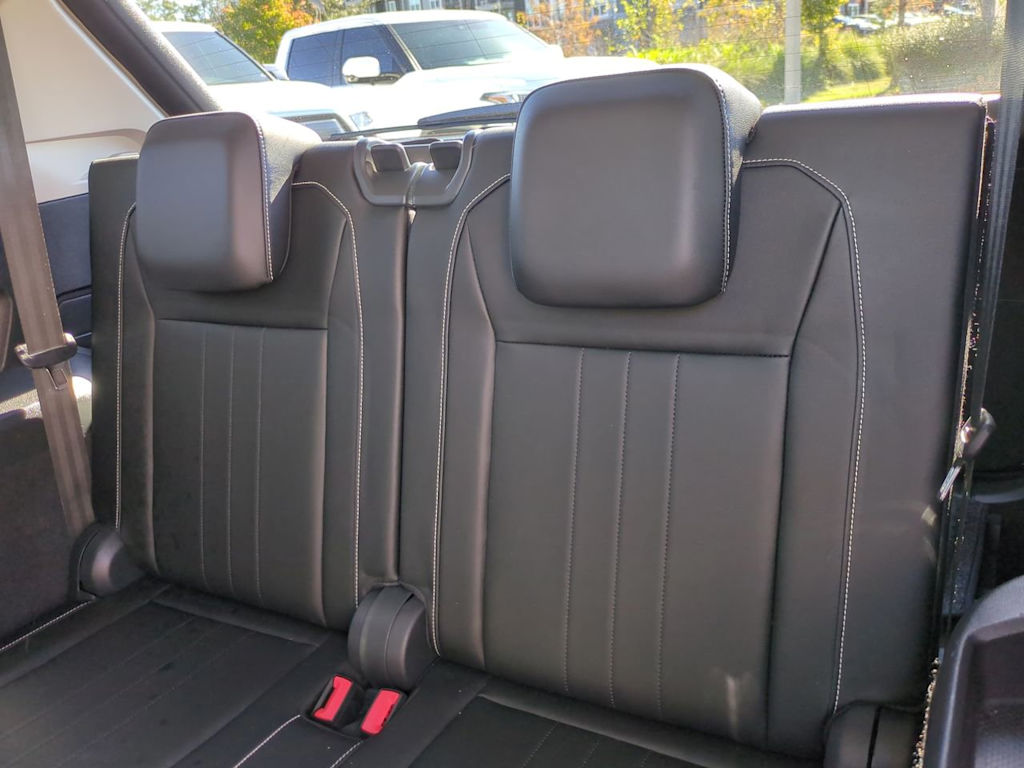 Thumbnail: 2022 Volkswagen Tiguan - 11