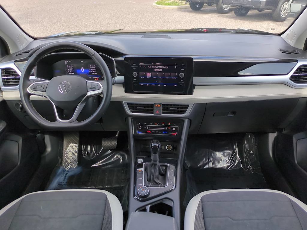 Thumbnail: 2025 Volkswagen Taos - 2