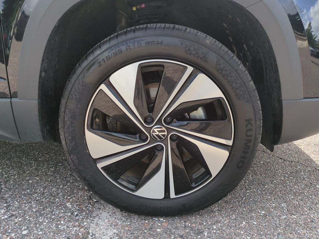 Thumbnail: 2025 Volkswagen Taos - 7