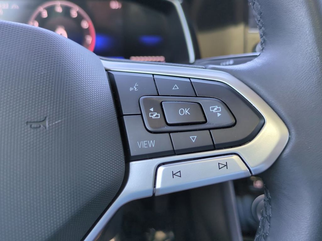 Thumbnail: 2024 Volkswagen Jetta - 27