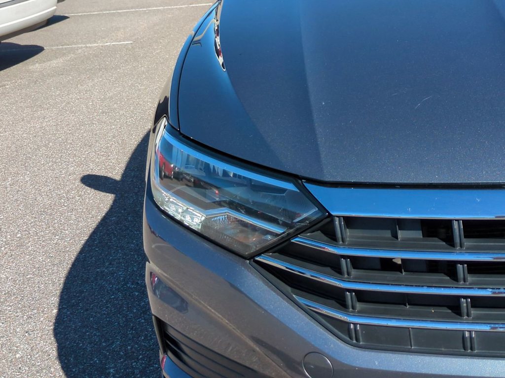 Thumbnail: 2020 Volkswagen Jetta - 18