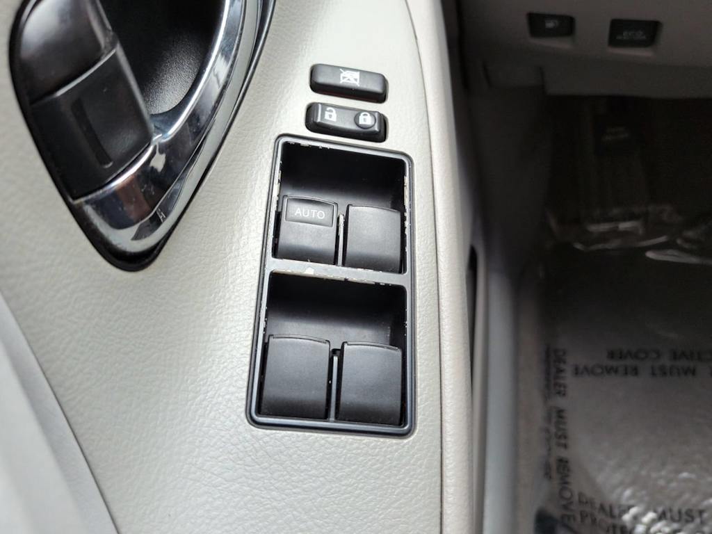 Thumbnail: 2008 Toyota Camry - 25
