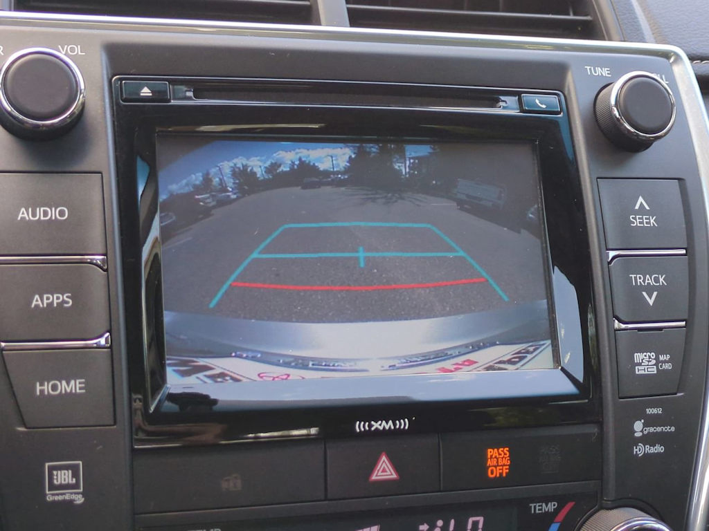 Thumbnail: 2017 Toyota Camry - 22