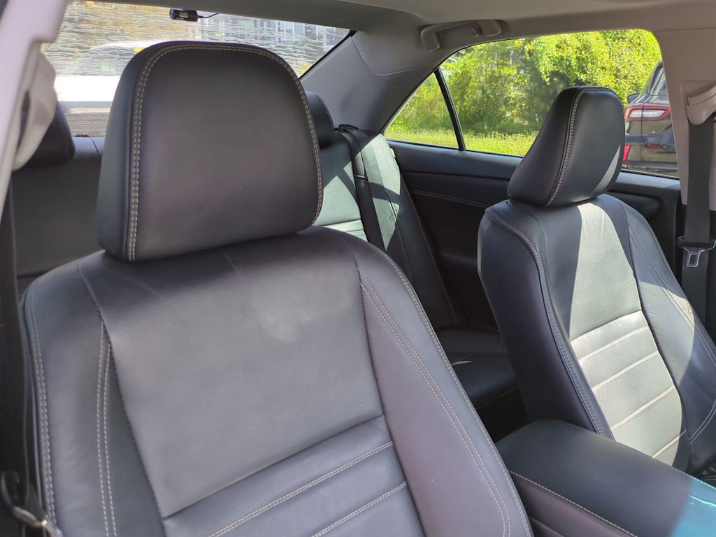 Thumbnail: 2017 Toyota Camry - 9