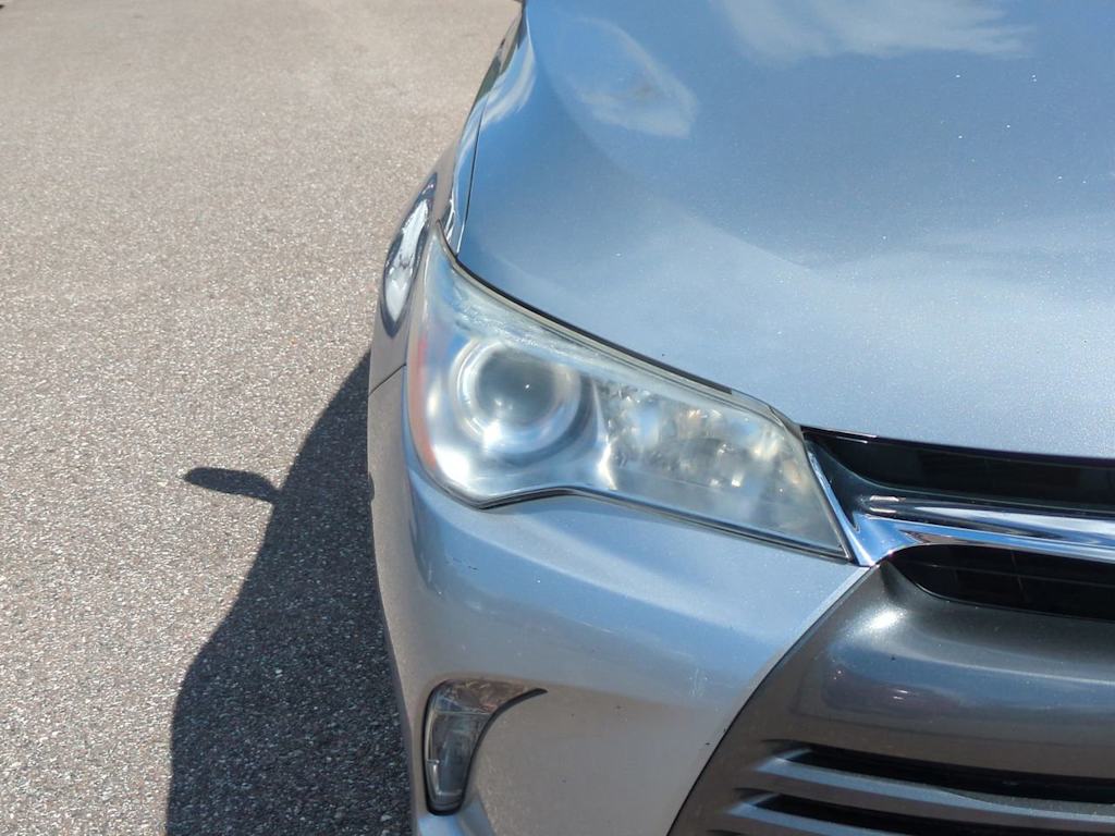 Thumbnail: 2017 Toyota Camry - 18