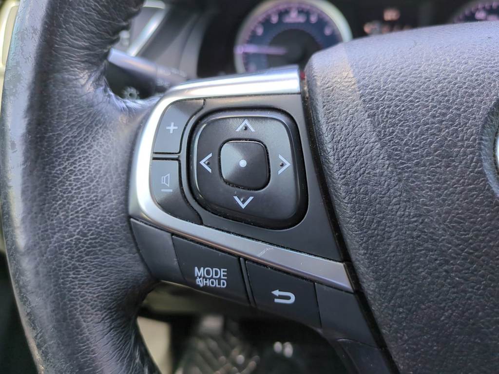 Thumbnail: 2017 Toyota Camry - 26