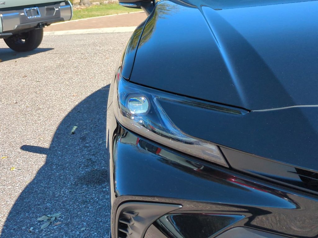 Thumbnail: 2025 Toyota Camry - 16