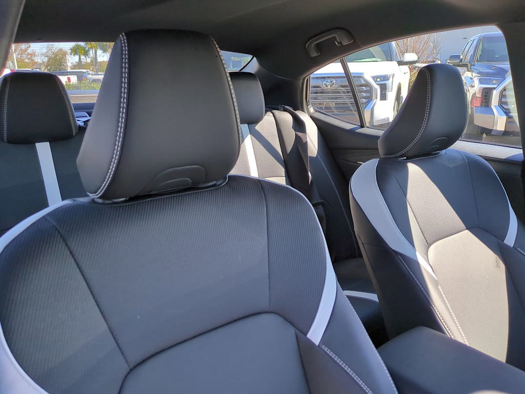 Thumbnail: 2025 Toyota Camry - 9