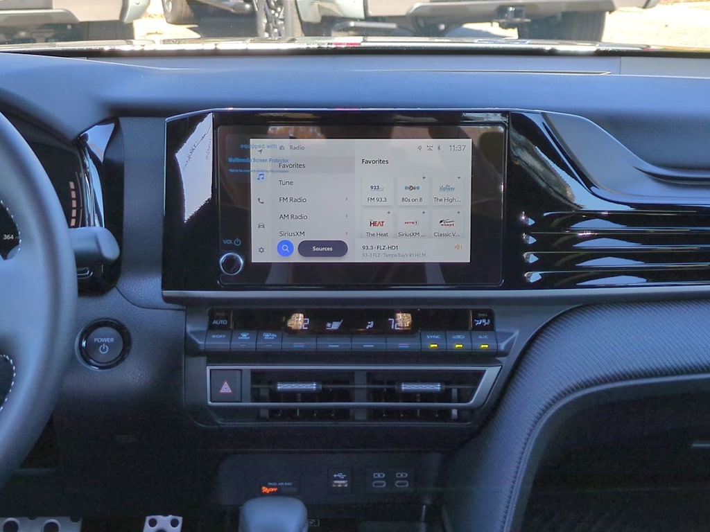 Thumbnail: 2025 Toyota Camry - 13