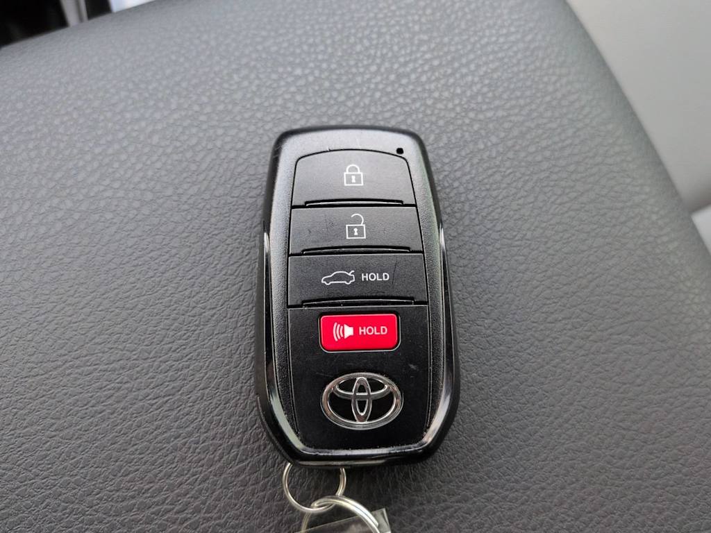 Thumbnail: 2026 Toyota Camry - 15