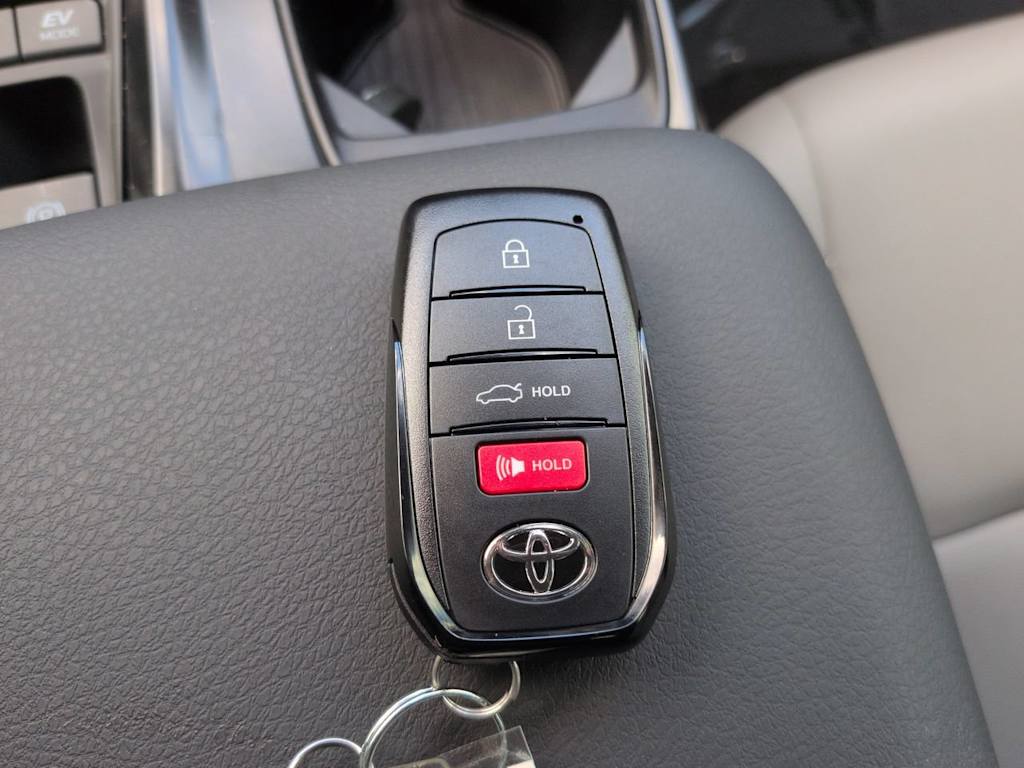 Thumbnail: 2026 Toyota Camry - 15