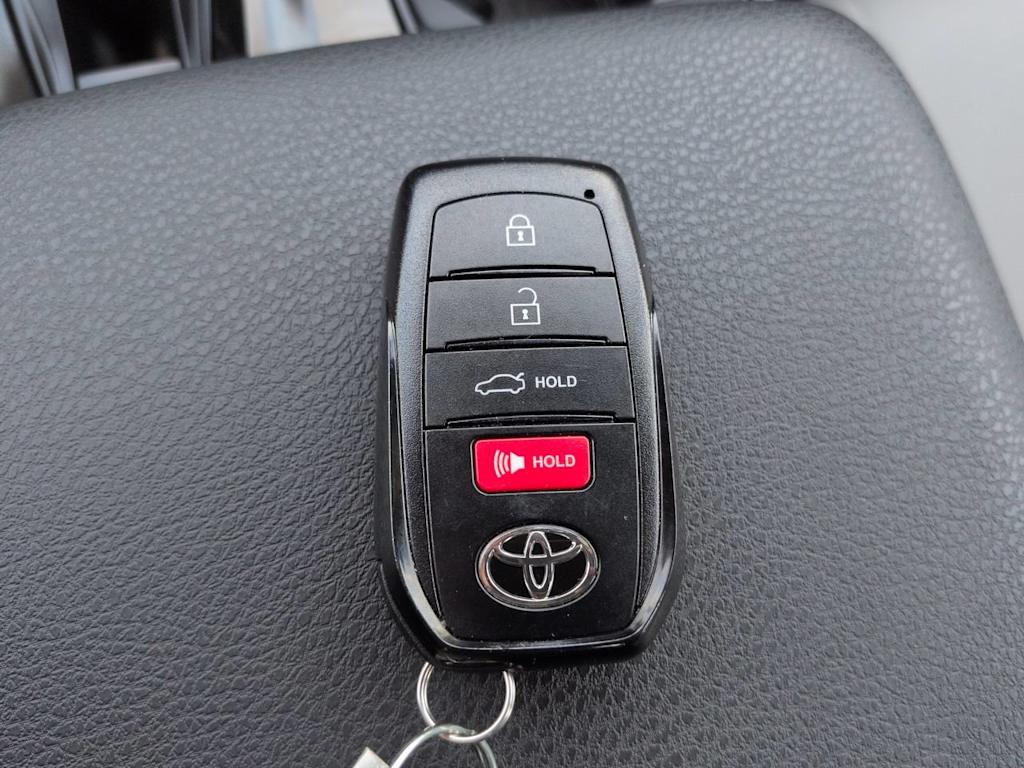 Thumbnail: 2026 Toyota Camry - 15