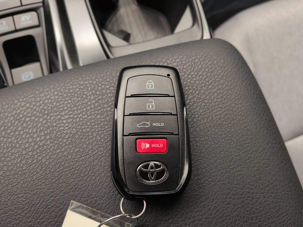 Thumbnail: 2026 Toyota Camry - 16