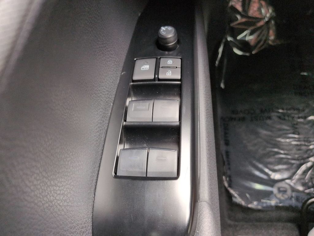 Thumbnail: 2026 Toyota Camry - 23