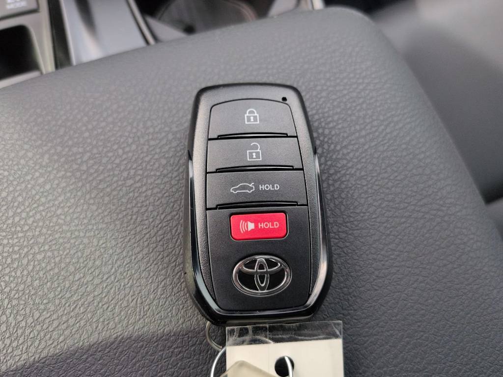 Thumbnail: 2026 Toyota Camry - 16