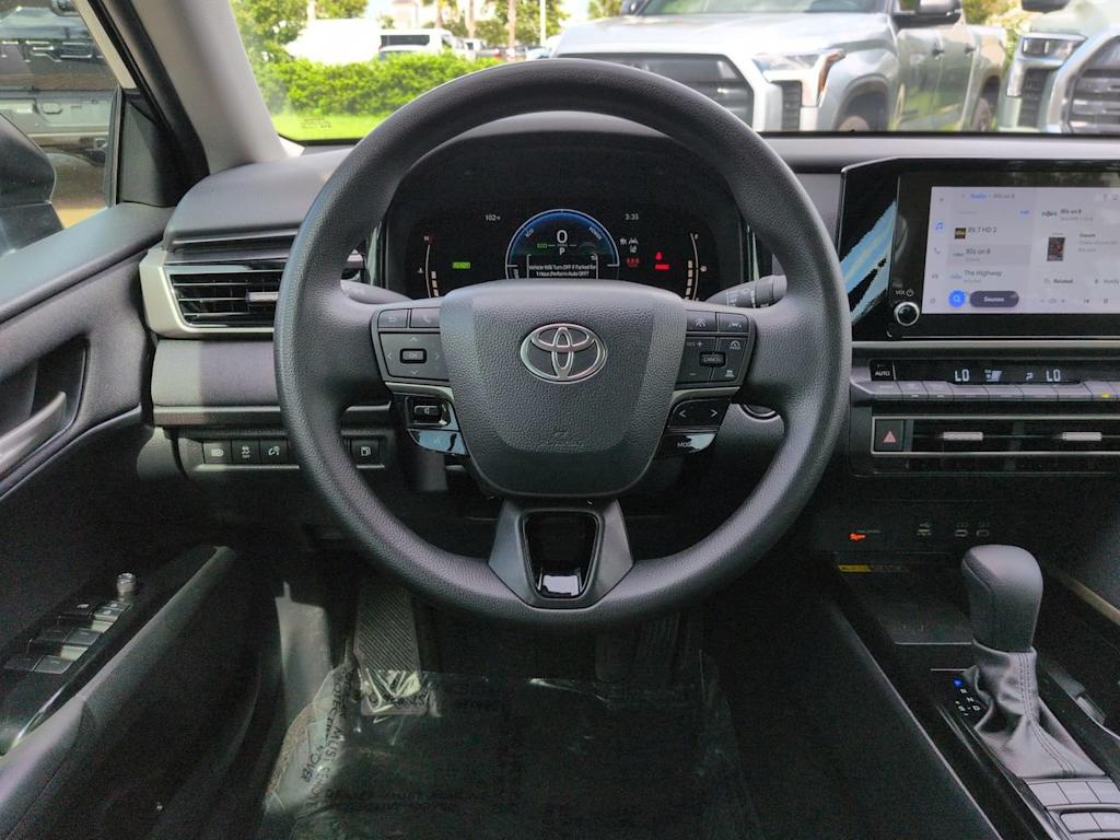 Thumbnail: 2025 Toyota Camry - 9