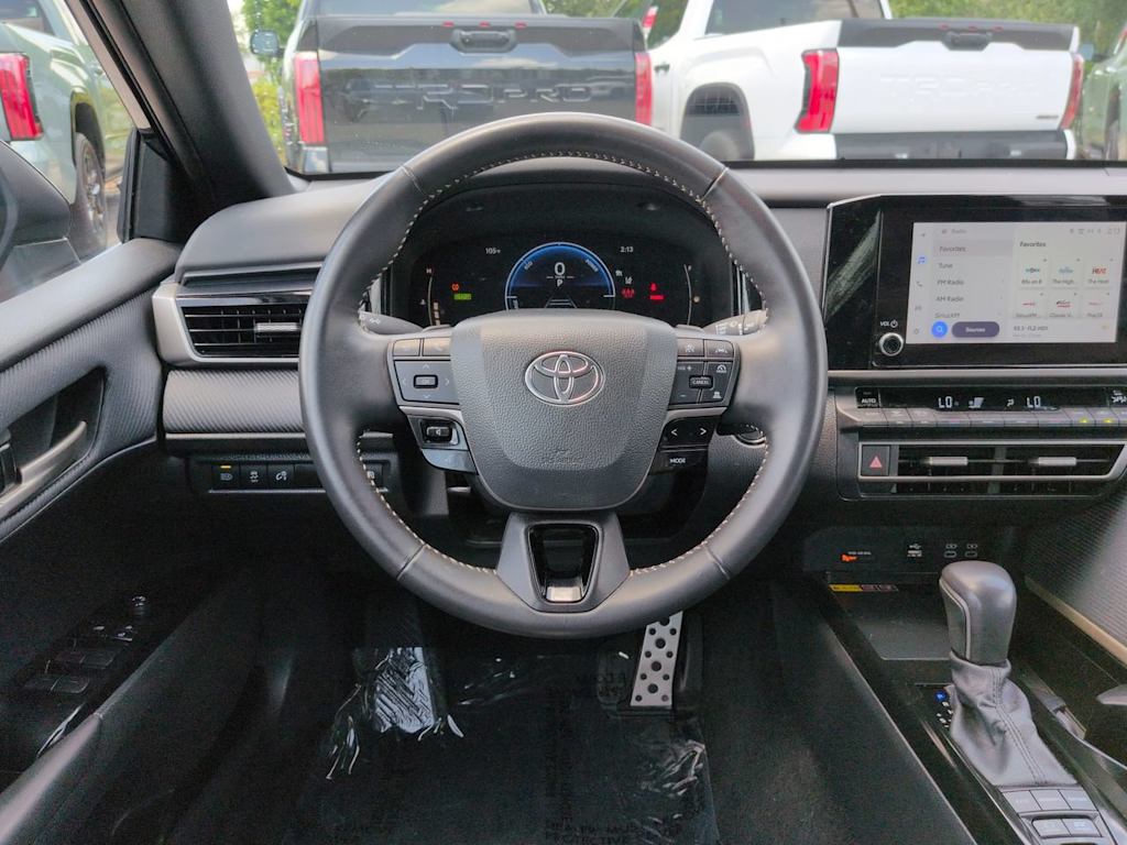Thumbnail: 2025 Toyota Camry - 8