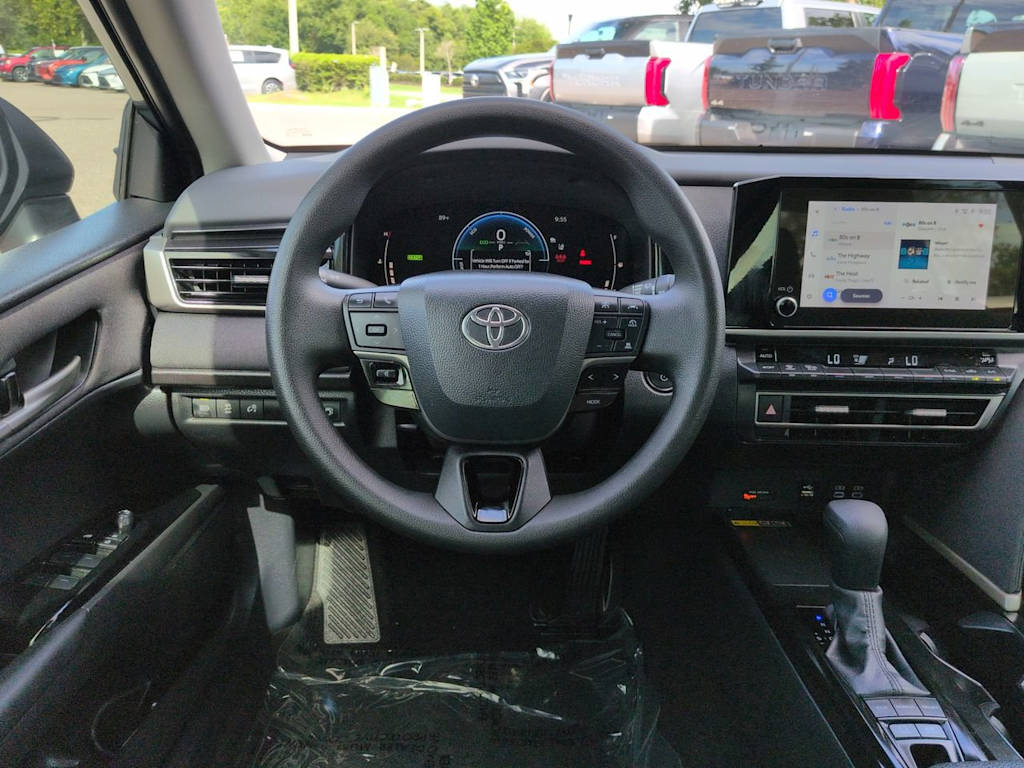 Thumbnail: 2025 Toyota Camry - 8