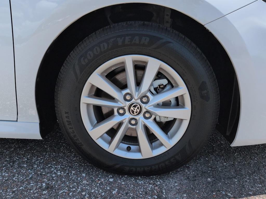Thumbnail: 2026 Toyota Camry - 8
