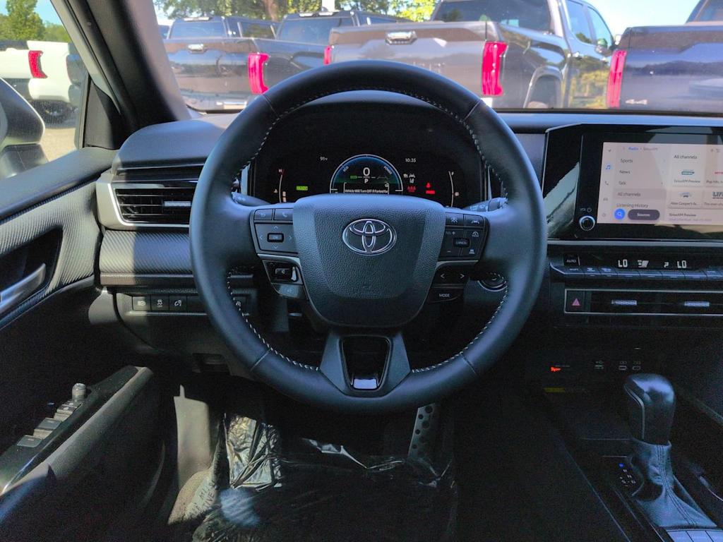Thumbnail: 2025 Toyota Camry - 9