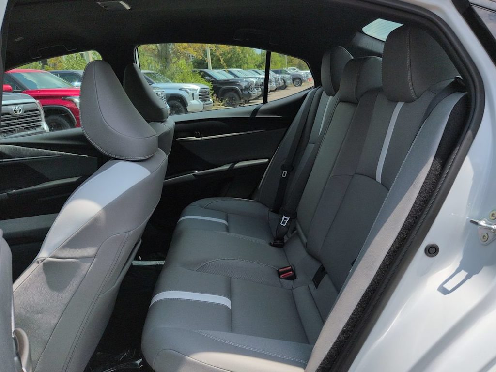 Thumbnail: 2026 Toyota Camry - 11