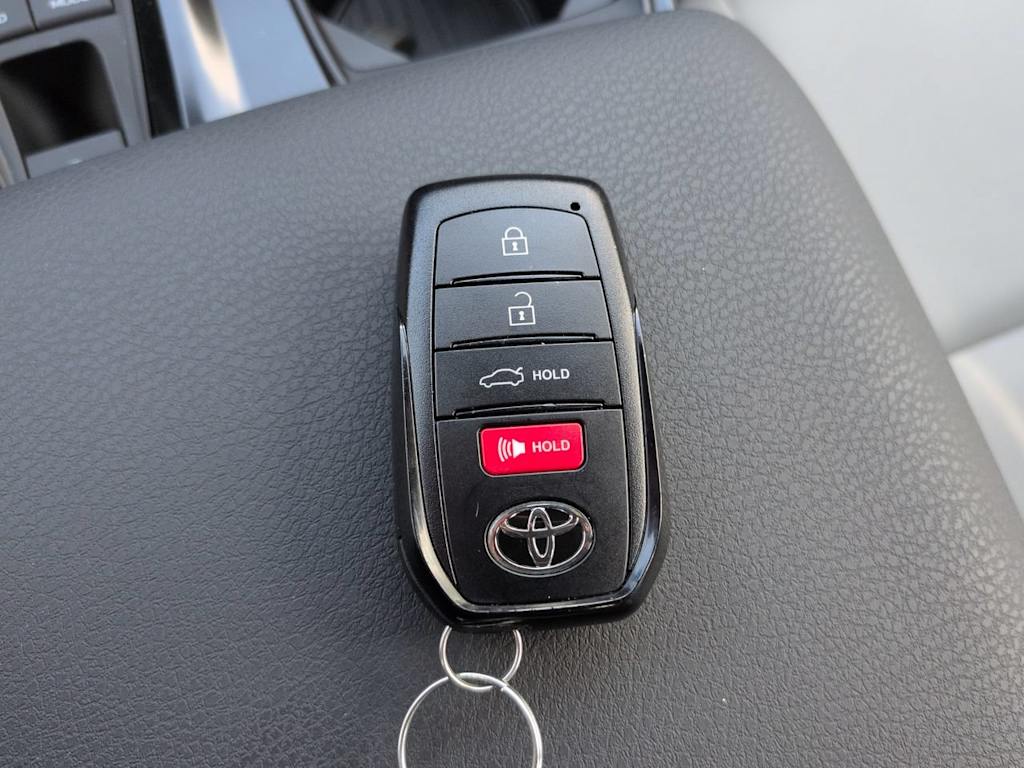Thumbnail: 2026 Toyota Camry - 15