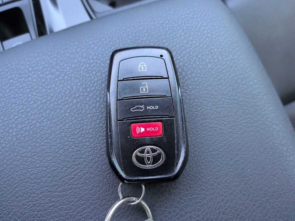 Thumbnail: 2025 Toyota Camry - 16