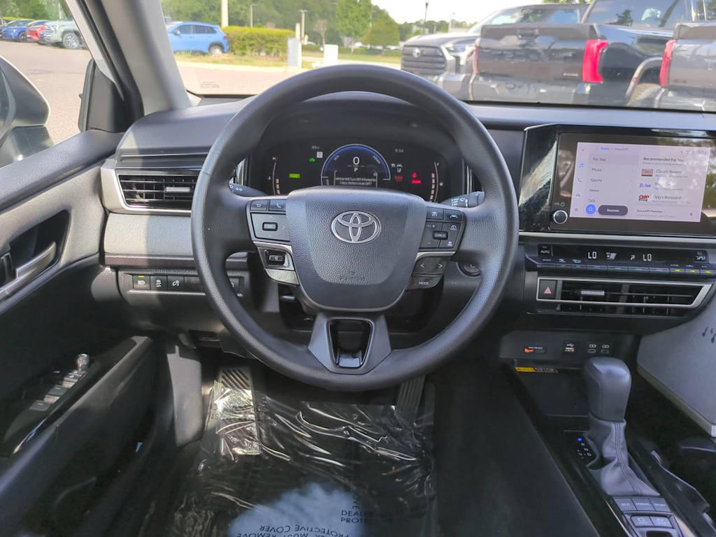 Thumbnail: 2025 Toyota Camry - 8