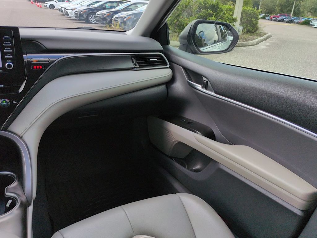 Thumbnail: 2024 Toyota Camry - 20