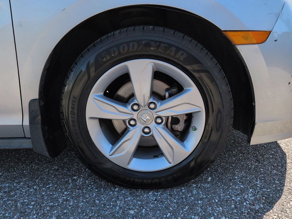 Thumbnail: 2018 Honda Odyssey - 7