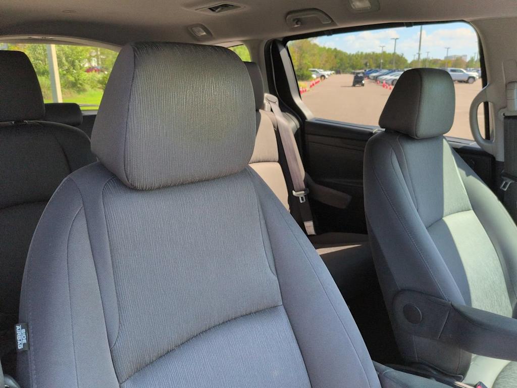 Thumbnail: 2018 Honda Odyssey - 9