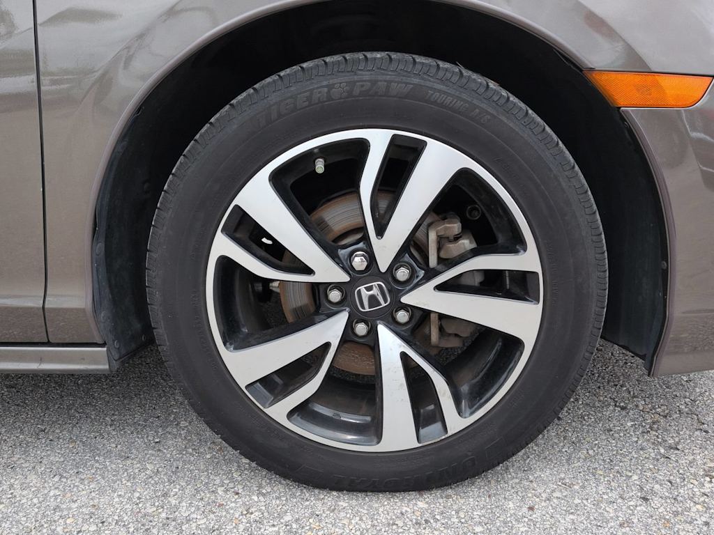 Thumbnail: 2019 Honda Odyssey - 7