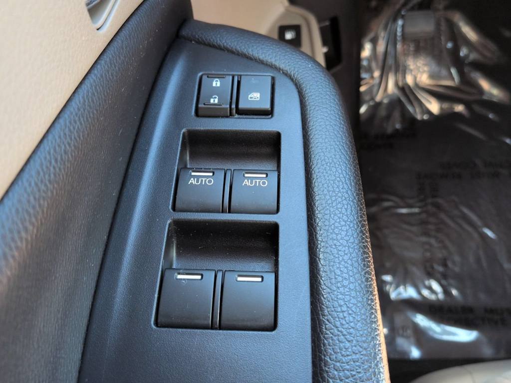 Thumbnail: 2020 Honda Pilot - 25