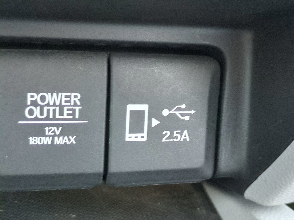 Thumbnail: 2019 Honda Pilot - 14